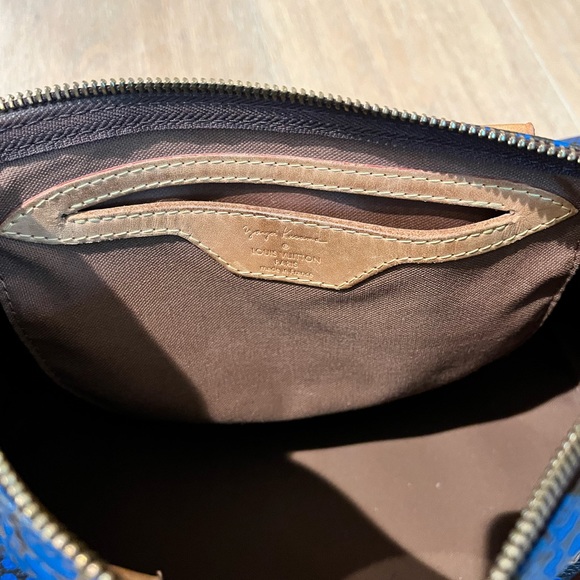 Louis Vuitton Limited Edition Speedy Blue - Picture 9 of 15